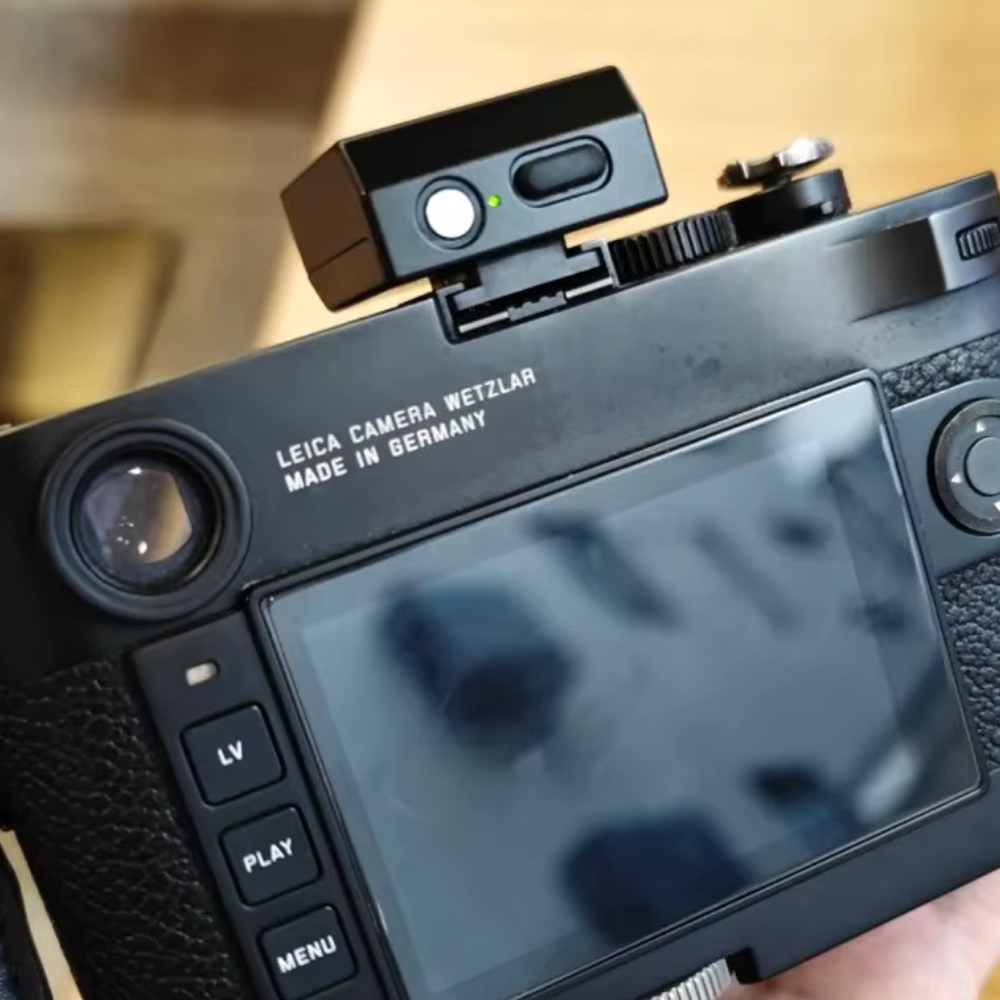 anTon MEDALIGHT Flash F1s black, wiederaufladbarer Mini-Kamerablitz