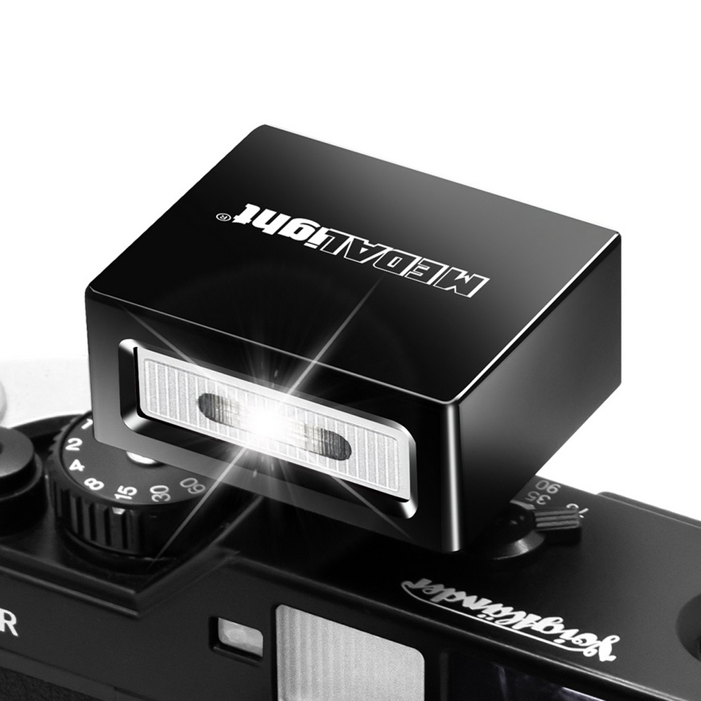 anTon MEDALIGHT Flash F1 black, wiederaufladbarer Mini-Kamerablitz